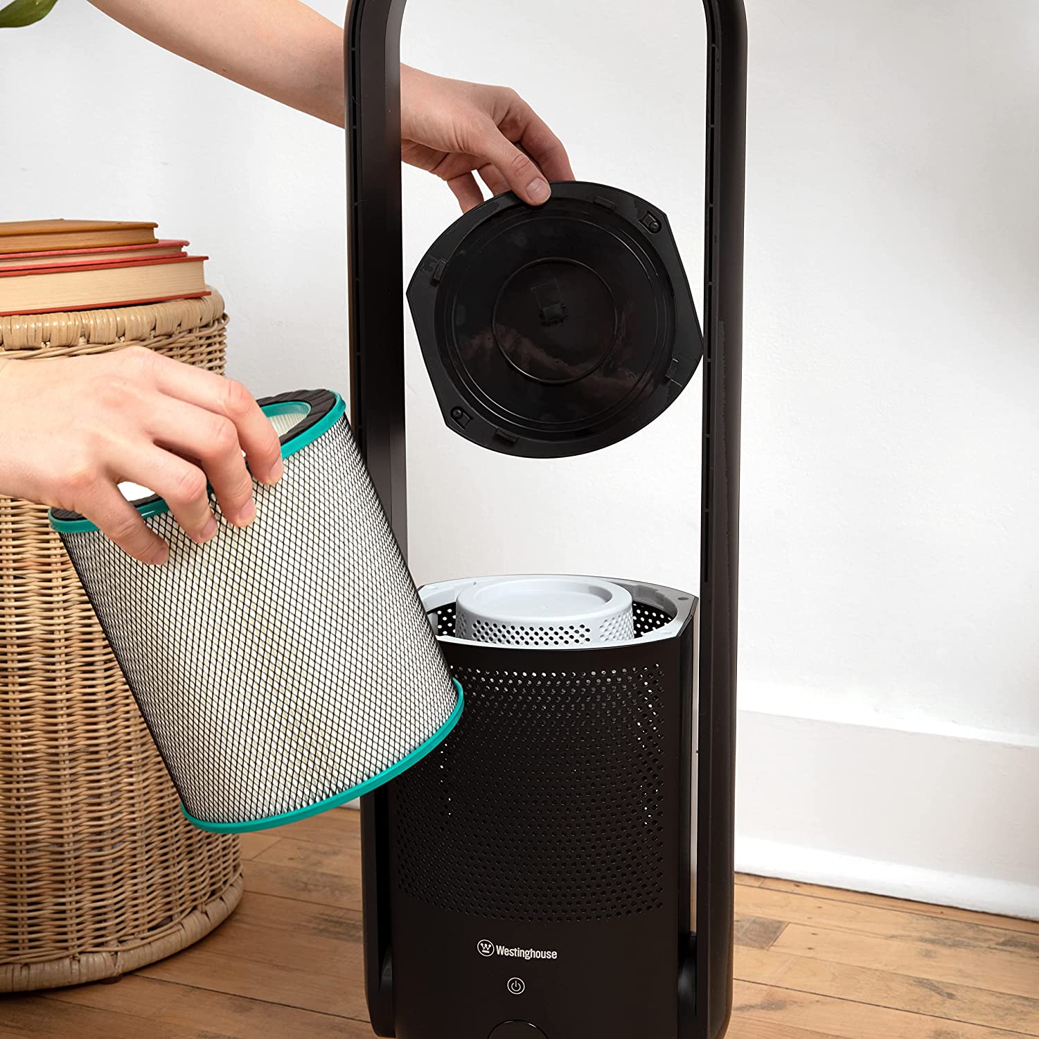 32” 3-in-1 Bladeless Tower Fan with Air Purifier & UV Sterilization Black - Image 3