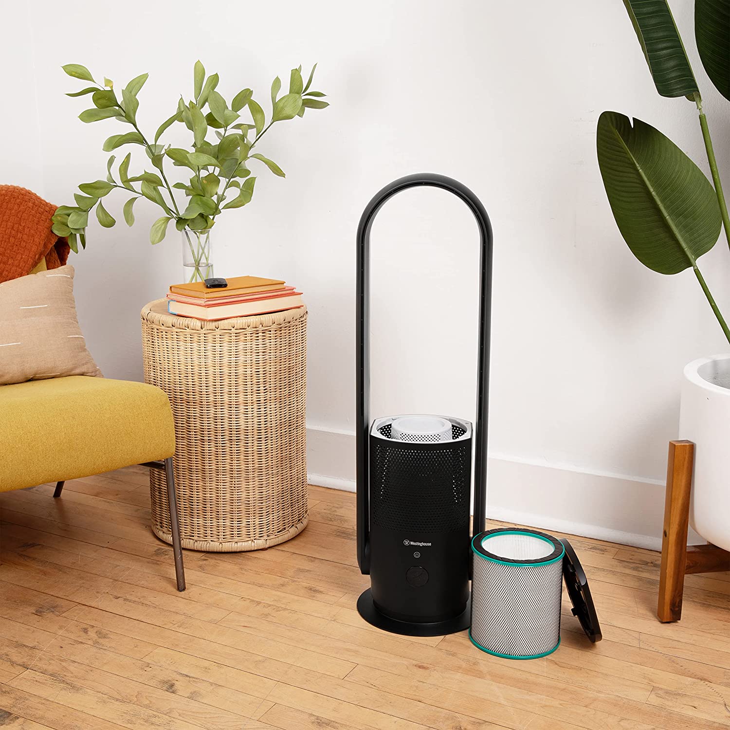 32” 3-in-1 Bladeless Tower Fan with Air Purifier & UV Sterilization Black - Image 7