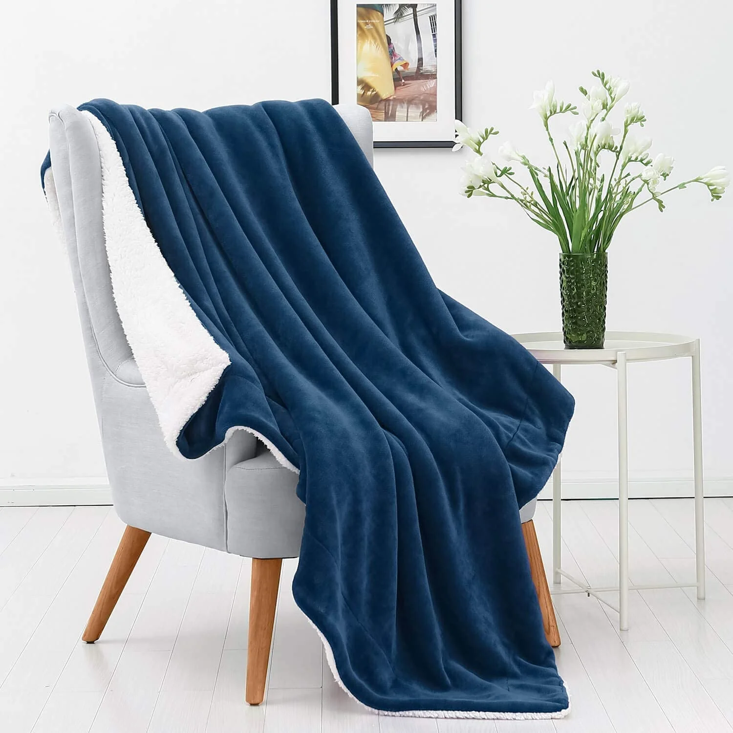 Plush Sherpa Fleece Throw Blanket Navy - Image 4